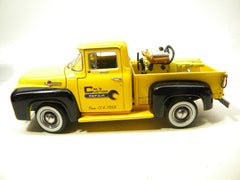 First Gear 1956 Cal's Custom Ford F100 Pick Up with Motor in Bed  1:25   Die-cast