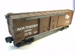 Lionel 19208 Southern Double Door Box Car
