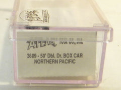 Atlas 3609 Northern Pacific 50 Foot Double Door Box Car