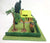 Lionel 913 Landscaped Scenic Plot with 184 Bungalow