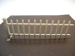 Plasticville 1-C Large Picket Fence Section