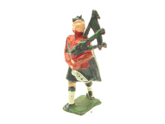 Vintage Cherilea Royal Scots Guard Blackwatch Highlander Piper Lead Figure