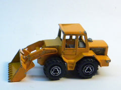 Majorette 211 Tracto End Loader 1/87 Scale