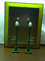 MTH 580-1 DIECAST STREET LAMP SET  PEA GREEN 2 LAMP SET