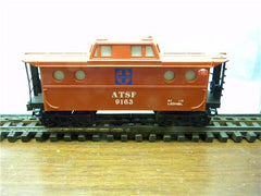 LIONEL 9163 AT&SF N5C PORTHOLE CABOOSE